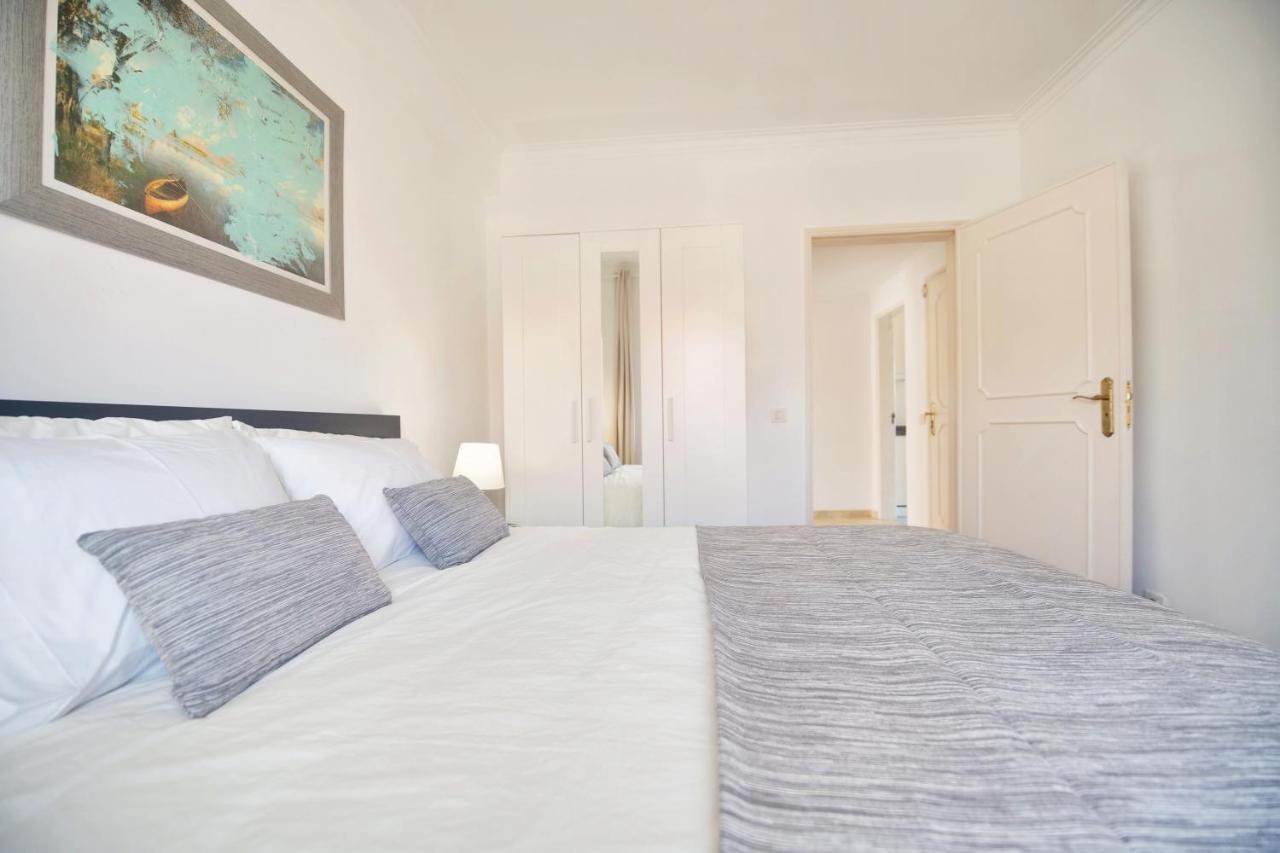 Happy Holiday Cascais - Parede Apartamento Exterior foto